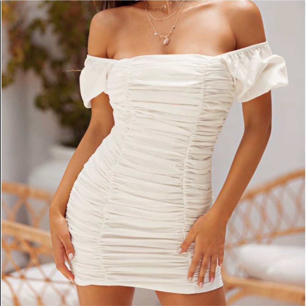 Miss Lola dress